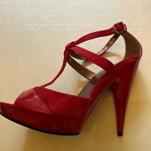 Red suede & patent leather dress heel